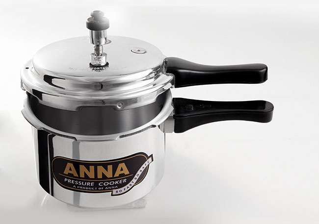 anna aluminium pressure cooker